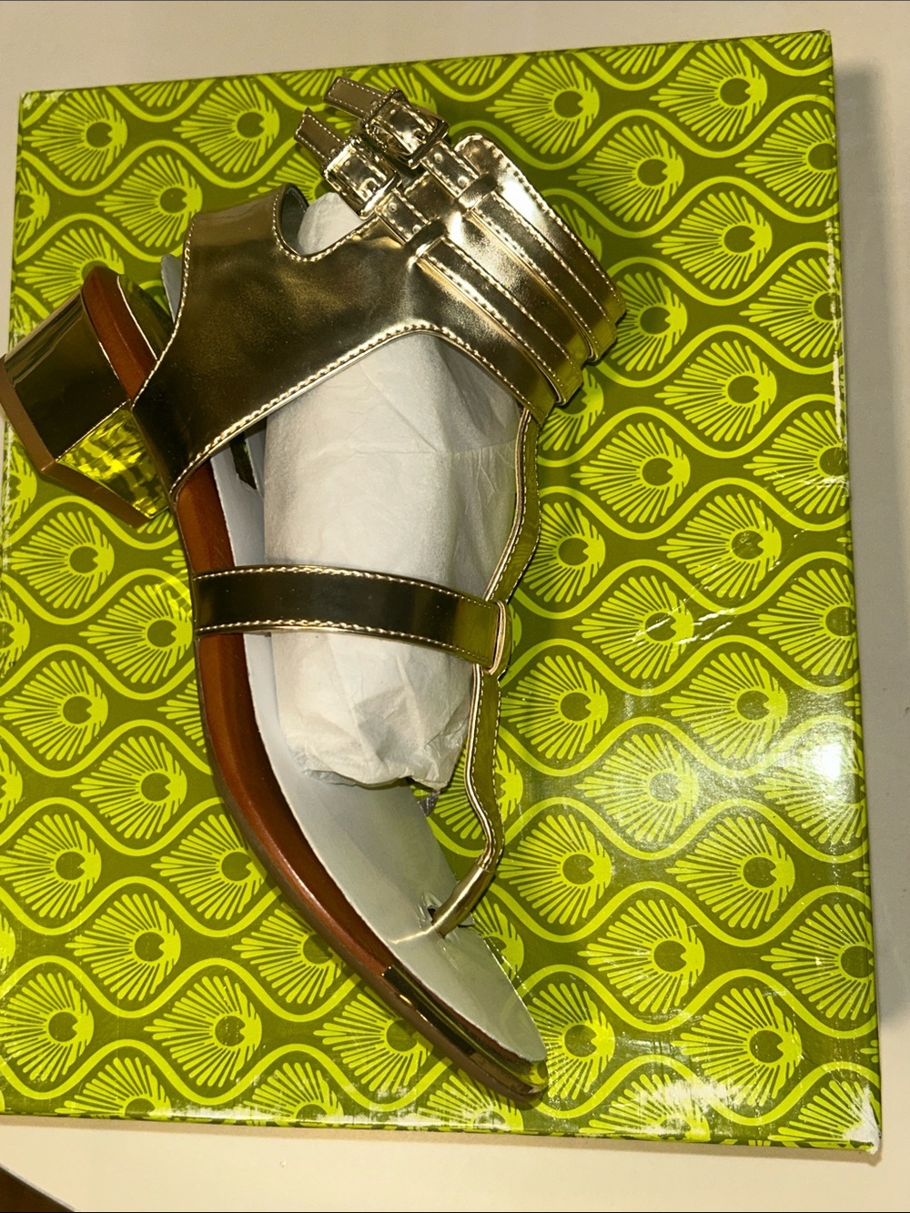 “REASONABLE OFFERS””GIANNI BINI” Metallic Gold Gladiator Sandals -Strappy Thong